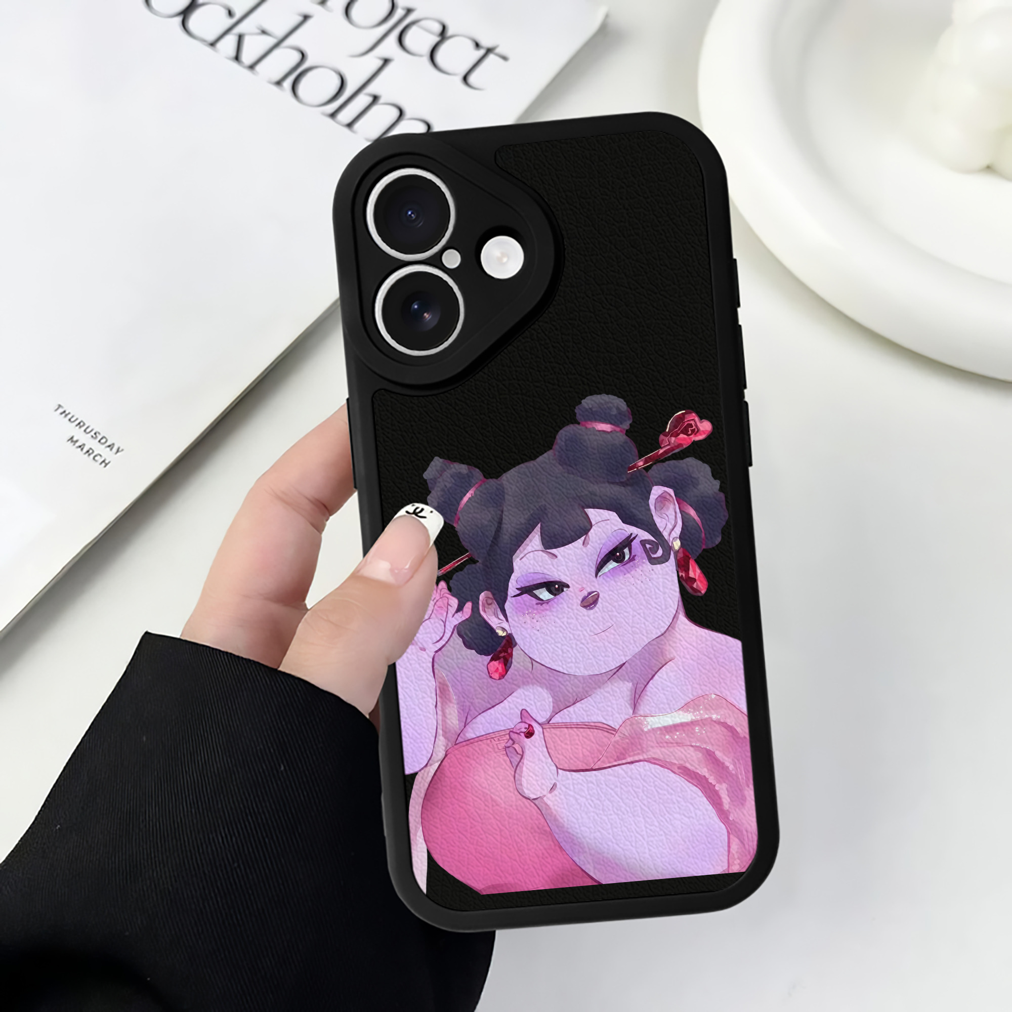 （画像用） Ne Zha 2 ナタ 魔童の大暴れ 【iPhone 16シリーズ対応】シリコンスマホケース（レザー調） 材質：シリコン